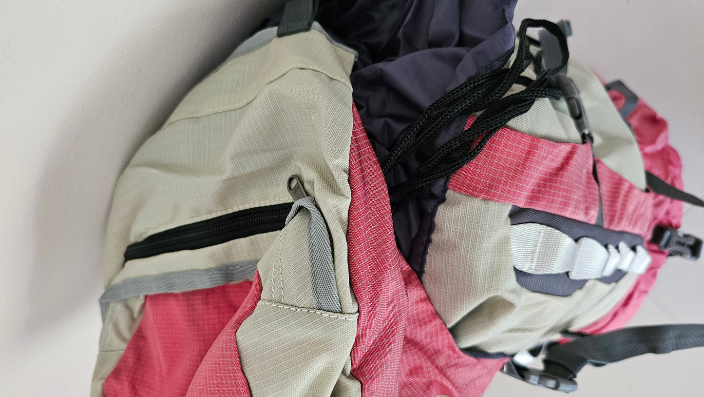 Summit Voyager Hiking backpack