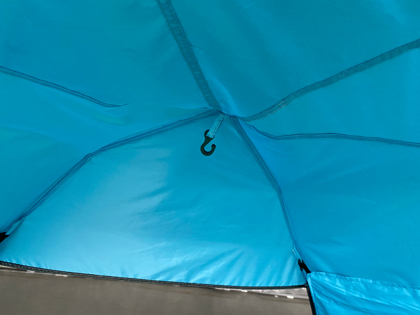 Torren 2 Persons instant beach Shelter