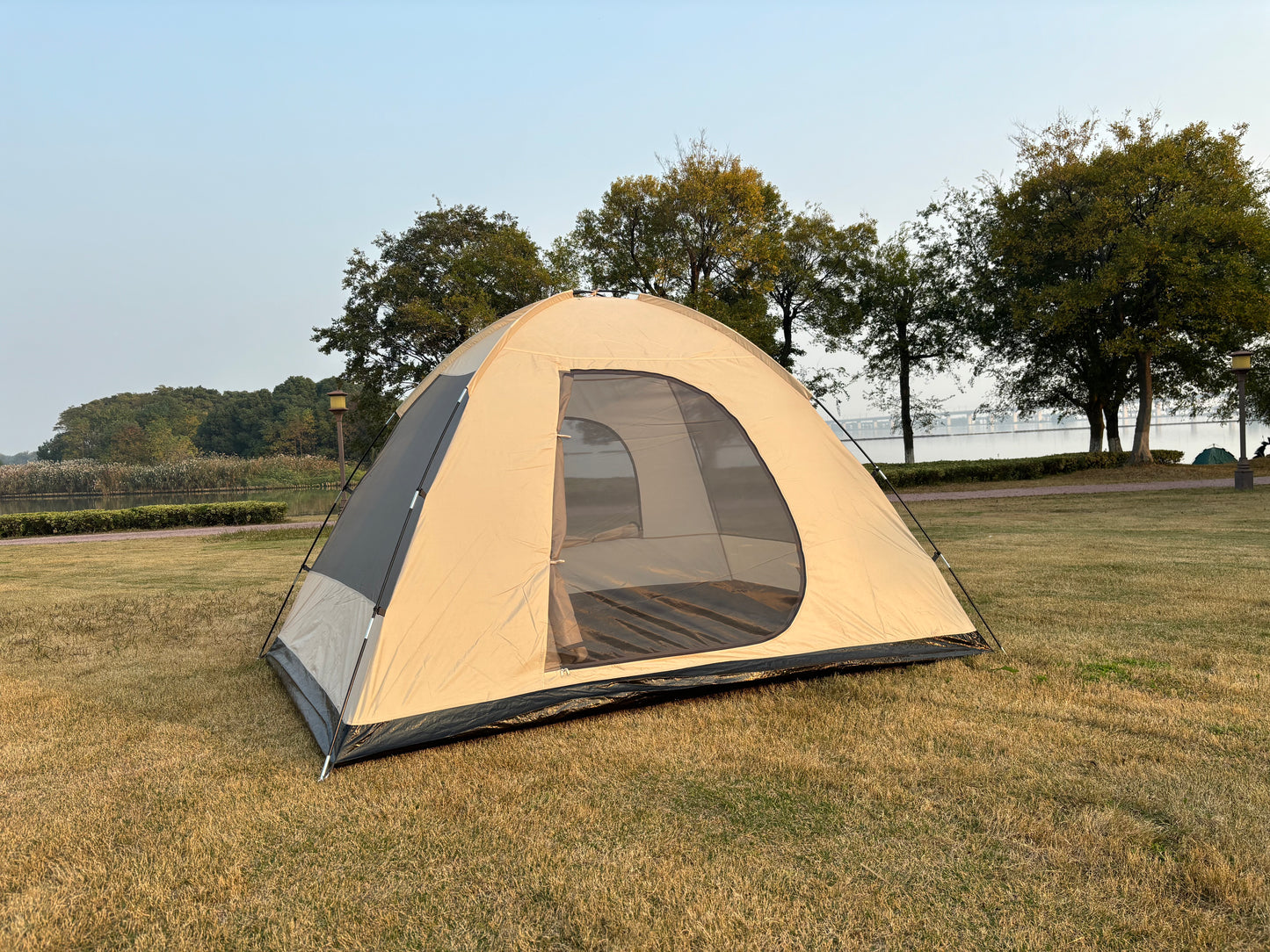 Everest VI 5-6 Persons Tent (NEW)