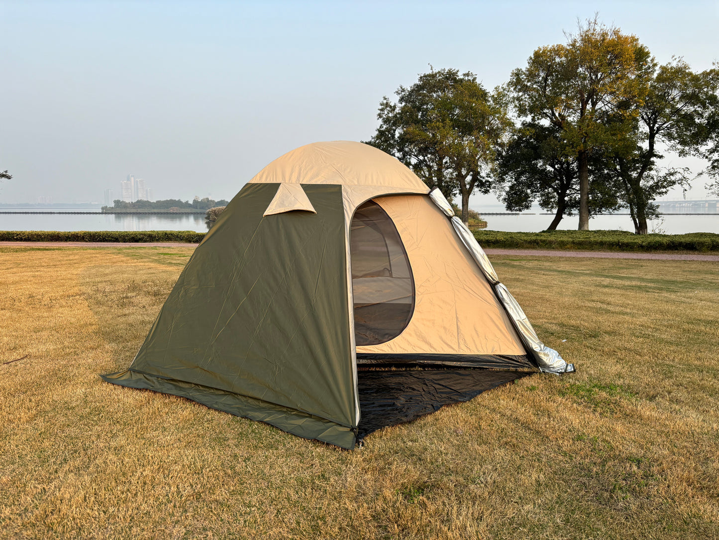 Everest VI 5-6 Persons Tent (NEW)